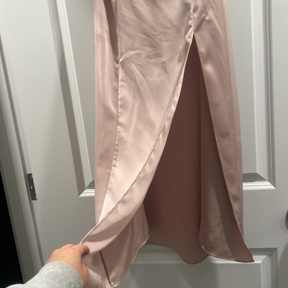 Aritzia satin long skirt - Picture 2 of 5